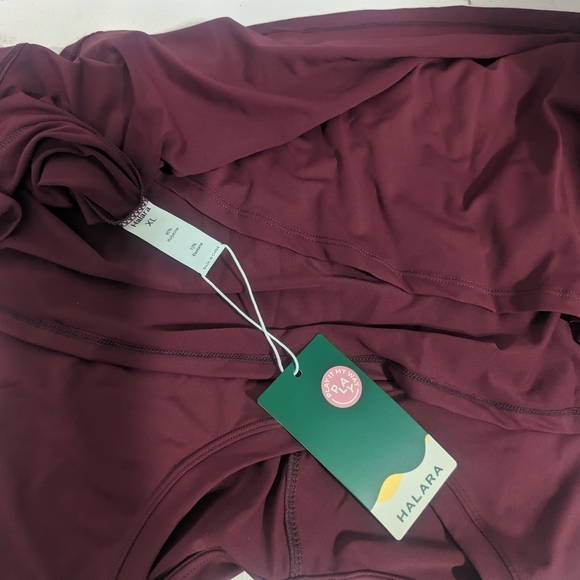 Halara XL Maroon Tank - Picture 4 of 4